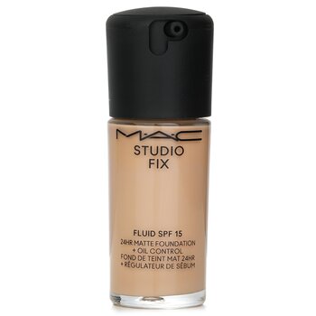 Studio Fix Fluid Foundation SPF 15 - # NC16